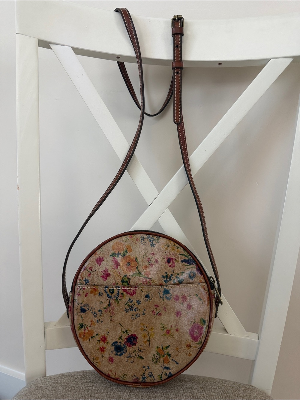 Patricia Nash Floral Small Round Crossbody with Brown Trim and Adjustable Strap - Picture 2 of 9